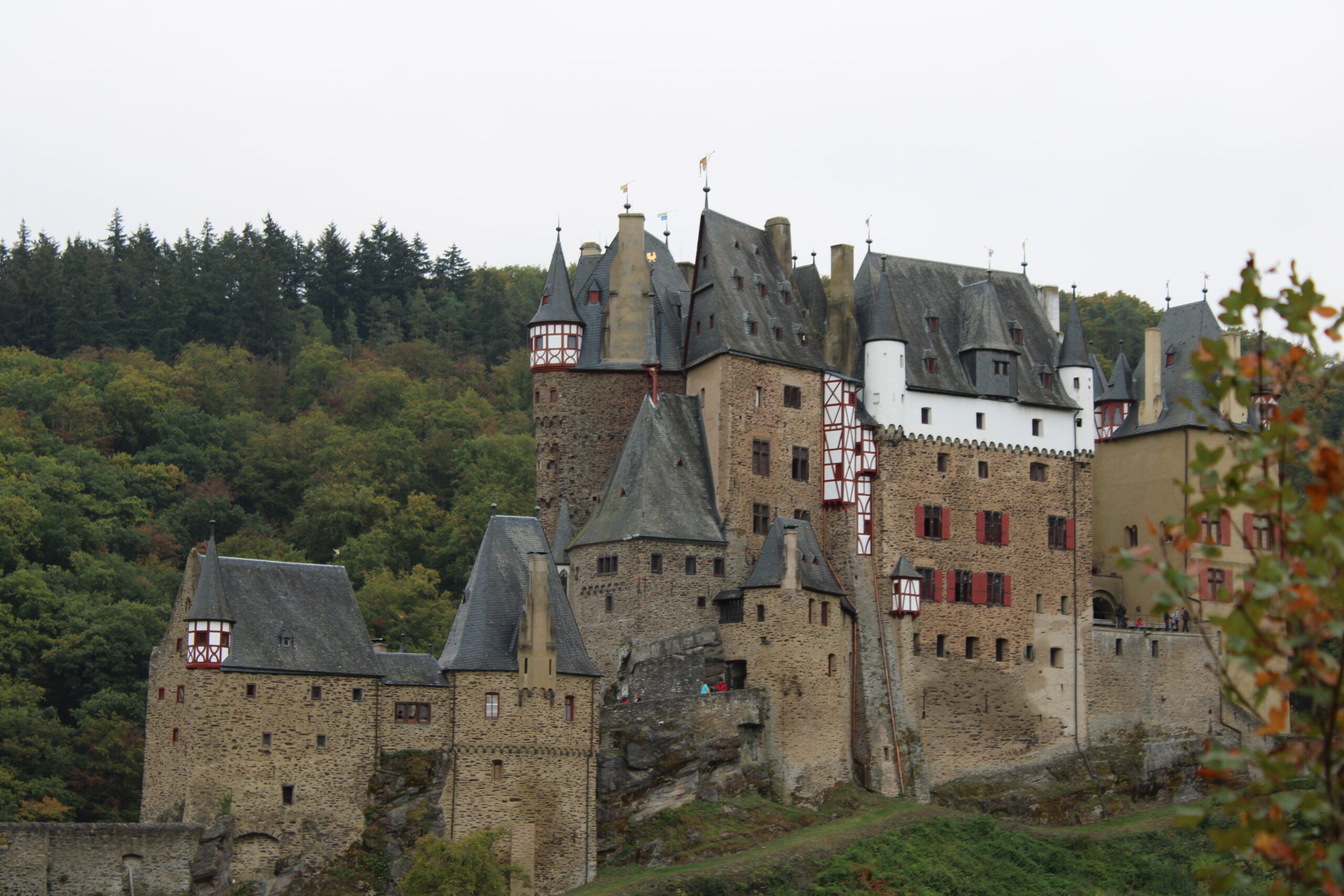 Ansicht der Burg-Eltz